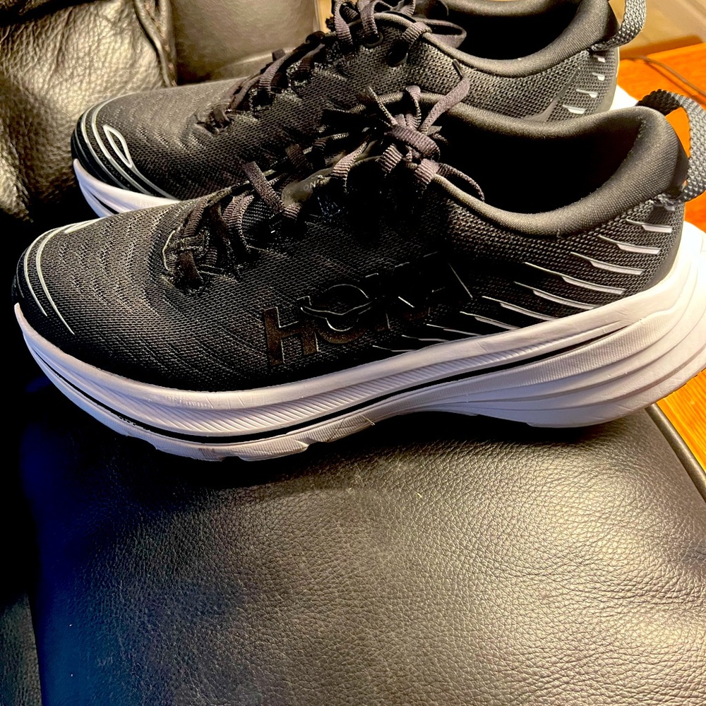 HOKA Bondi X woman’s 9.5B USA or UK 8